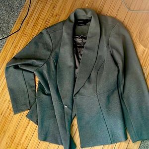 Man’s coat worn once and I decided to get a new one.